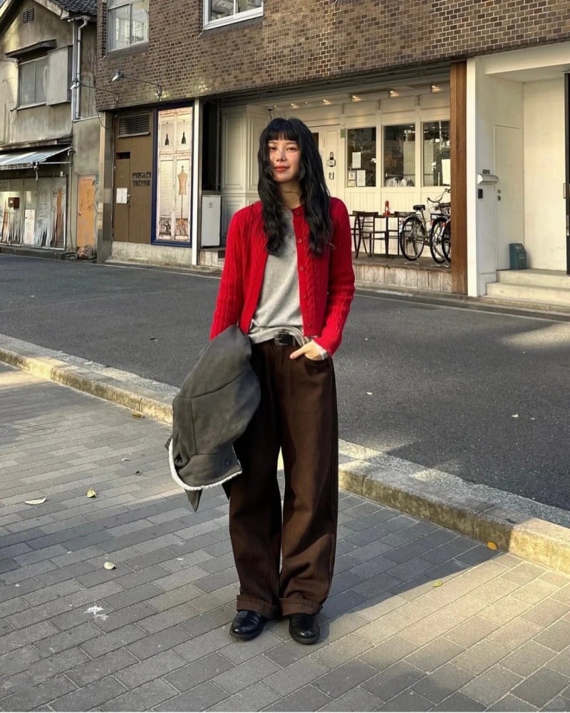 màu nâu mặc với màu gì