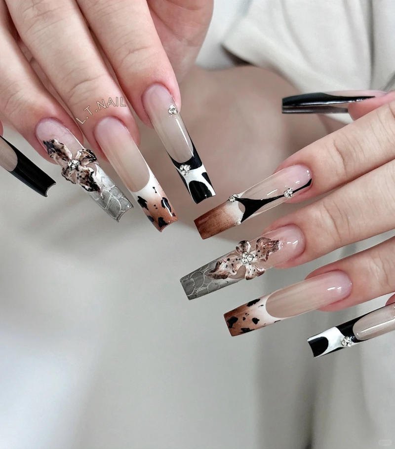 Mẫu móng tay hình thang vẽ họa tiết