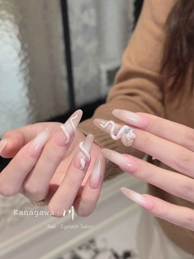 mẫu nail rắn