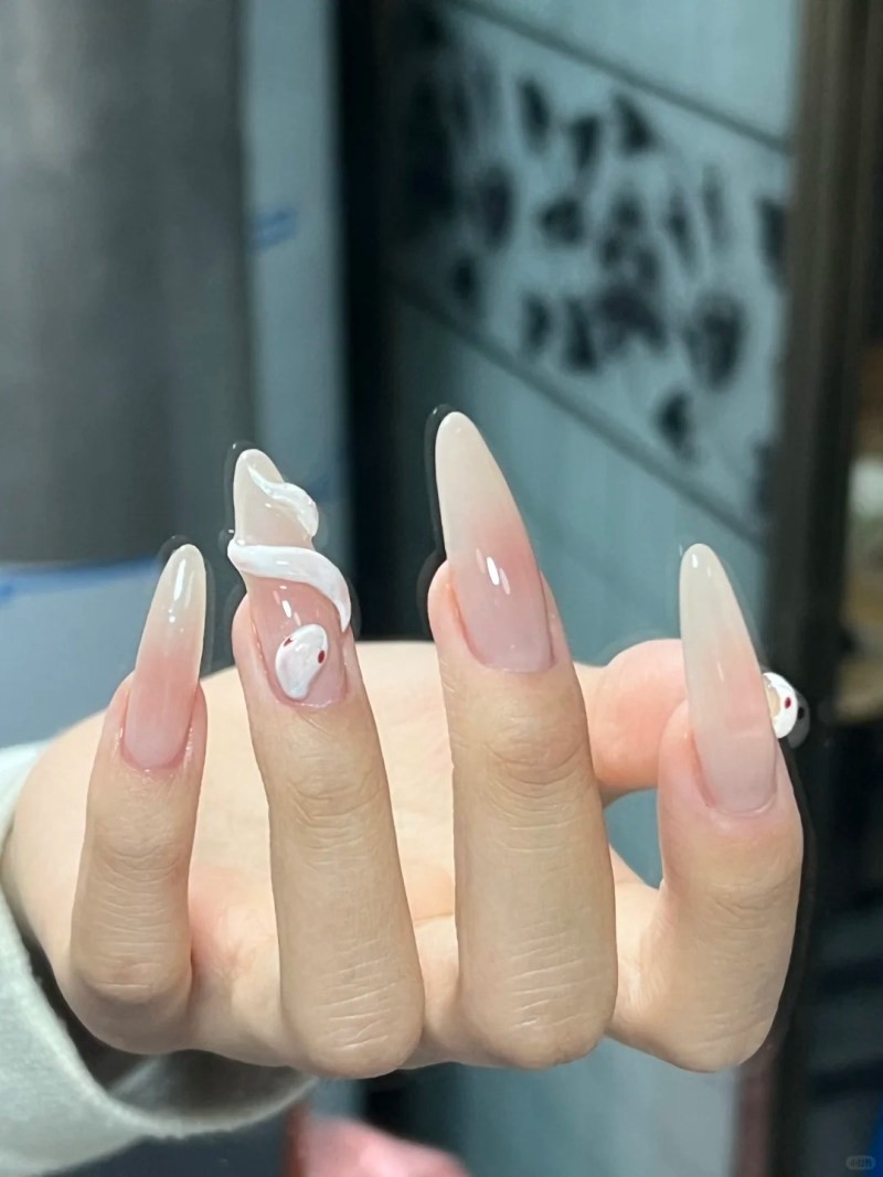mẫu nail rắn