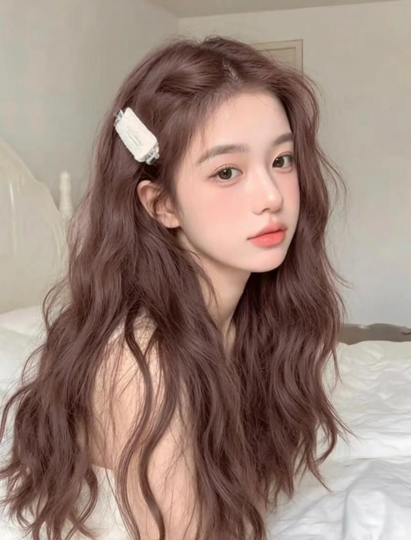 tóc màu nâu hồng trà