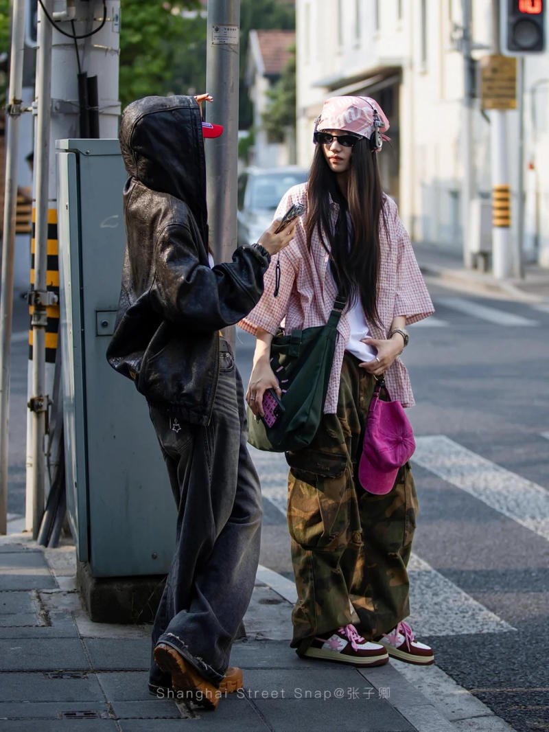 phối đồ bụi bặm cho nữ