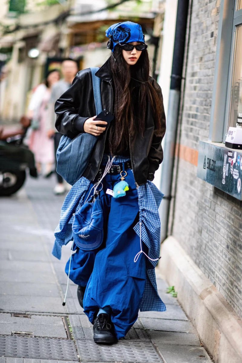 phối đồ bụi bặm cho nữ