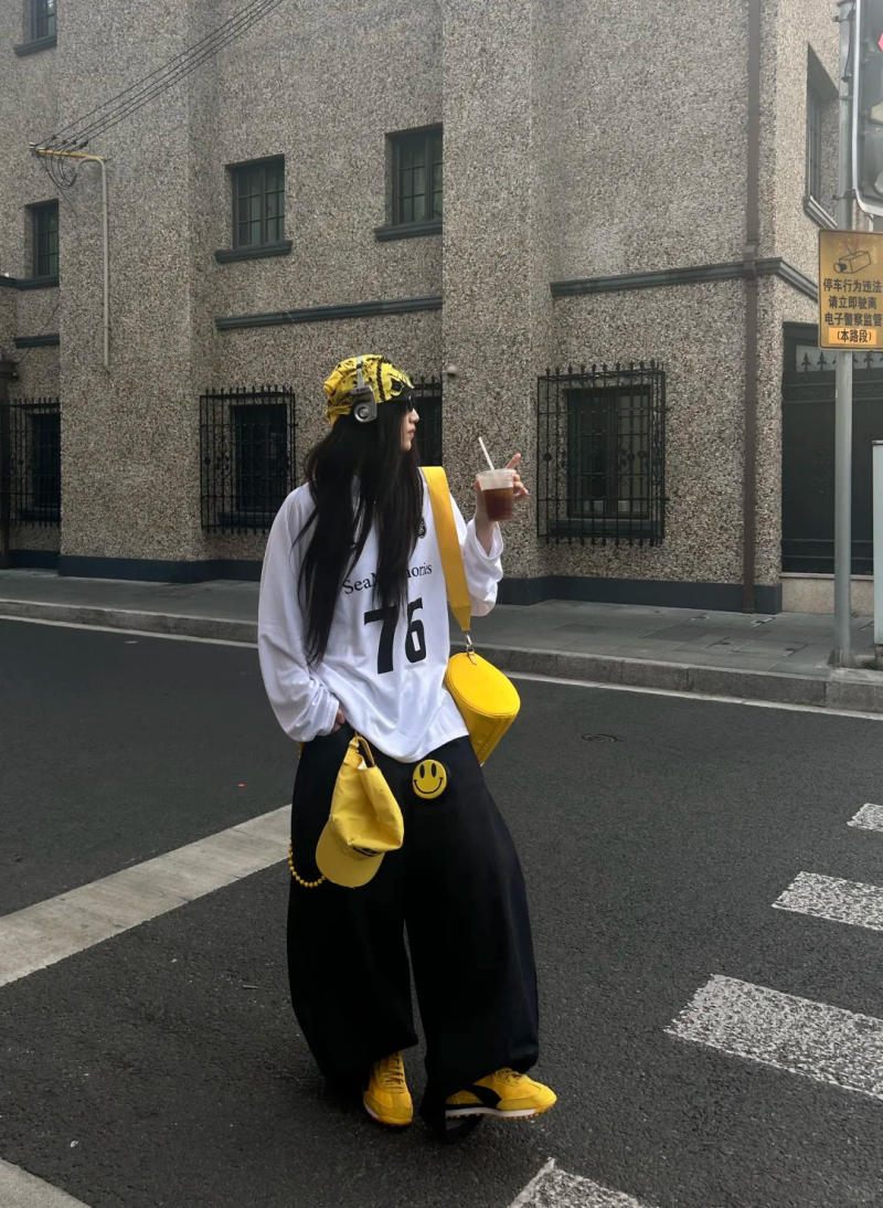 phối đồ bụi bặm cho nữ