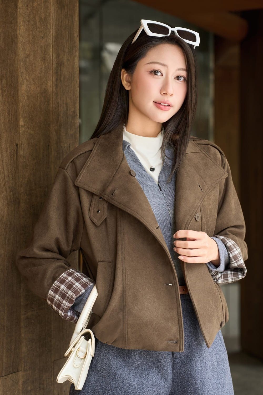 Áo khoác da cổ bẻ