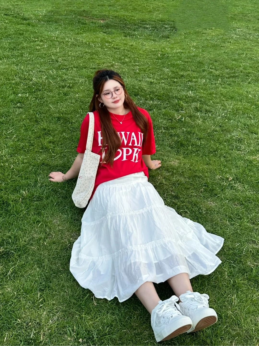 Thanh lịch, sang trọng và giấu bụng