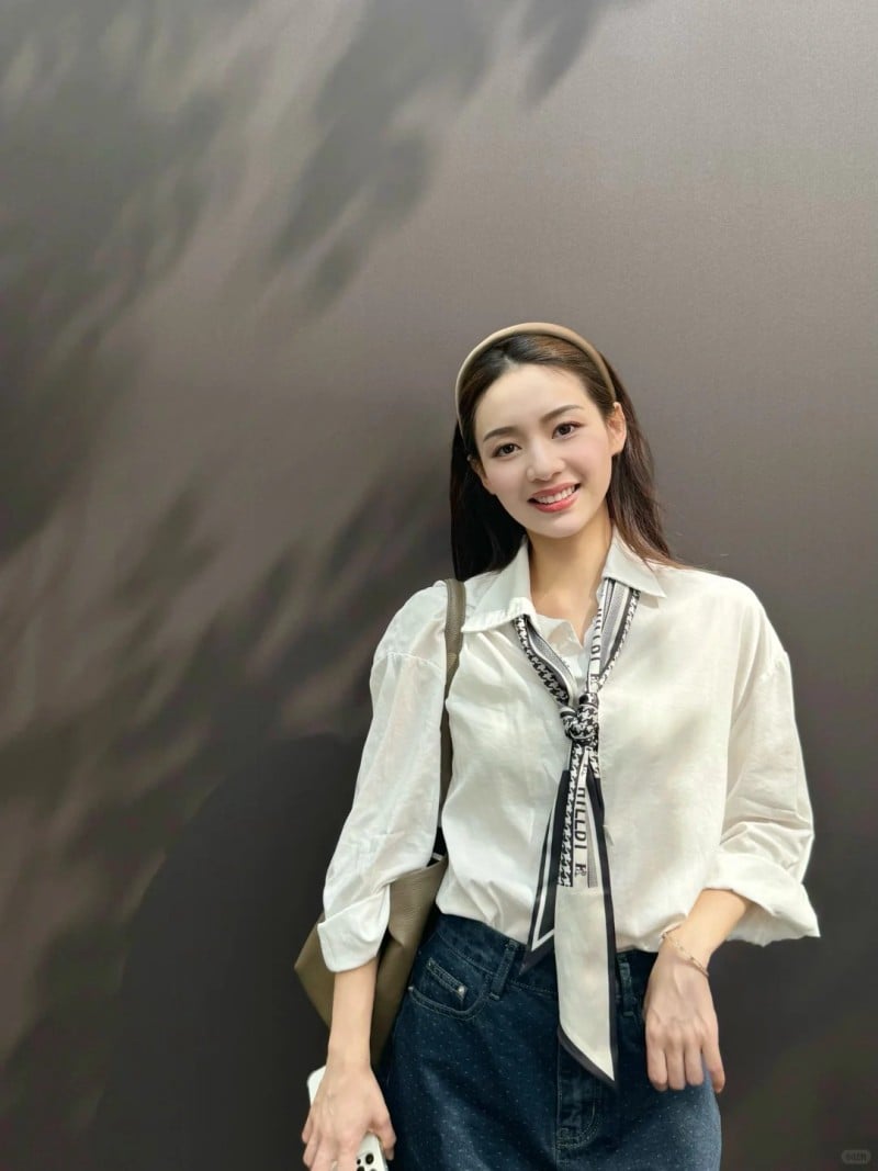 cách thắt khăn với ao sơ mi