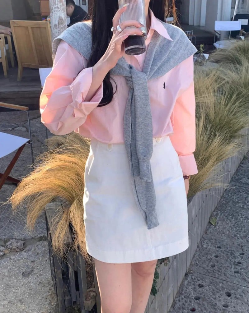 cách thắt khăn với ao sơ mi