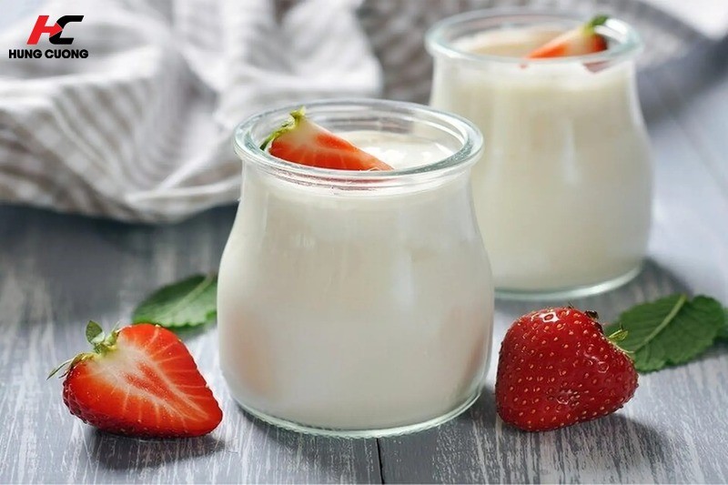 Sữa chua Yogurt chứa hàm lượng Probiotics khổng lồ và giàu canxi, protein và vitamin D