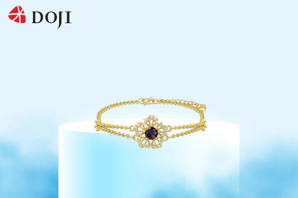 Mẫu lắc tay vàng 24K DOJI BLB0004030A1AM1 dễ dàng làm “xiêu lòng” những quý cô yêu vẻ đẹp cổ điển pha nét hiện đại