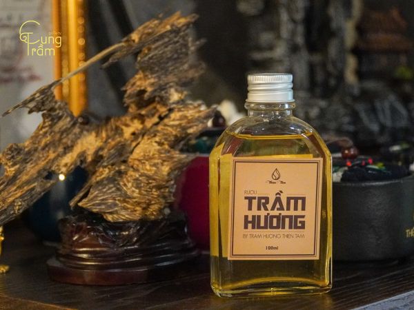 Rượu trầm hương là gì