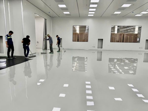 Cấu tạo lớp sơn epoxy ESD gồm lớp lót, carbon và lớp hoàn thiện