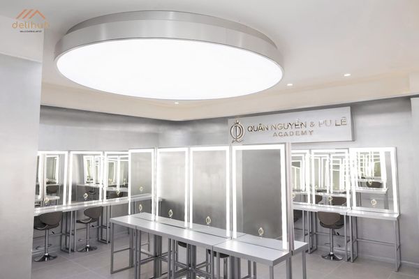 Quân Nguyễn & Pu Lê Academy