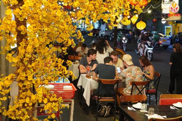 Dai Viet Restaurant offers a comfortable atmosphere for diners.