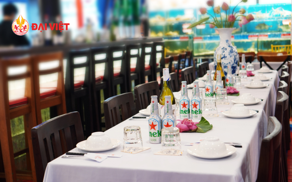 Gio Bien Dai Viet Restaurant, located at 180 Bui Vien Street, District 1, Saigon.