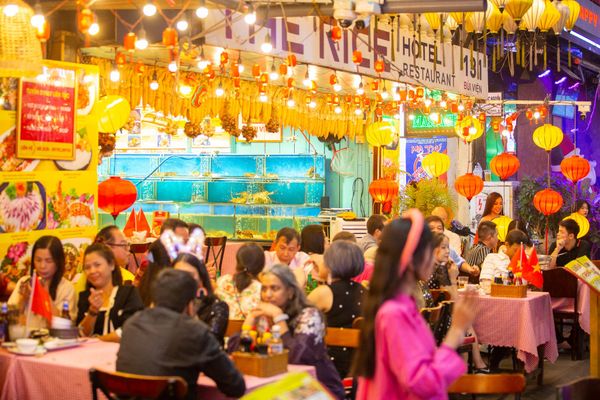 Không gian nhà hàng Đại Việt đậm chất Việt, thoải mái