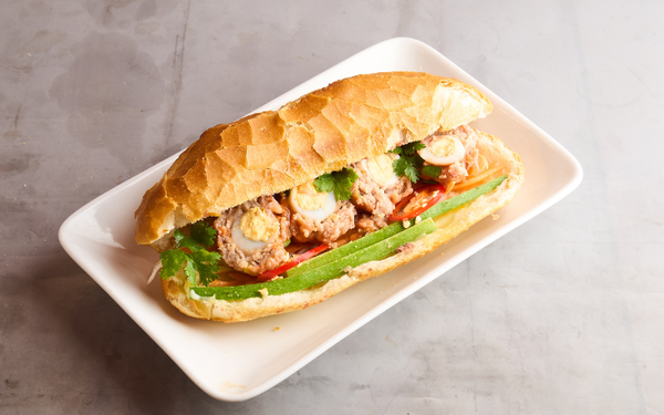 Meatballs with Quail Eggs Baguette