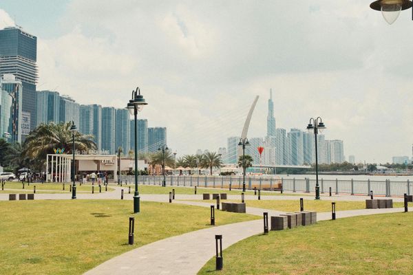 Công viên bến Bạch Đằng