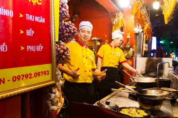 Đội ngũ đầu bếp tại Nhà hàng Đại Việt chuyên nghiệp