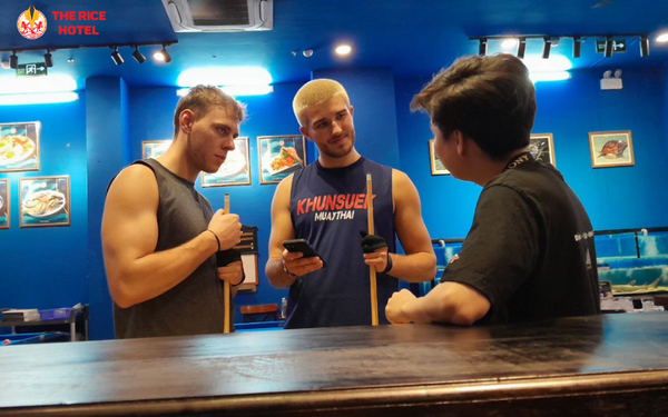 There is a billiards table in the lobby of Dai Viet restaurant for guests to play for free