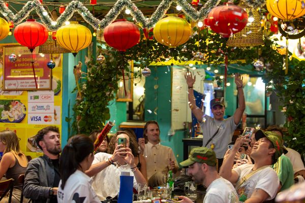 Đến ngay nhà hàng Nông Thôn Đại Việt để được thưởng thức ẩm thực ngon giữa lòng Sài Gòn