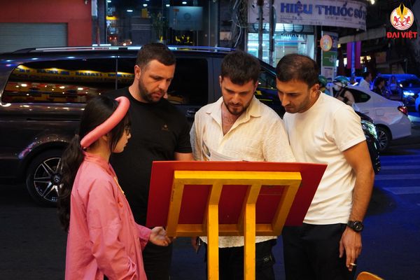 The staff have good English communication skills and provide professional service