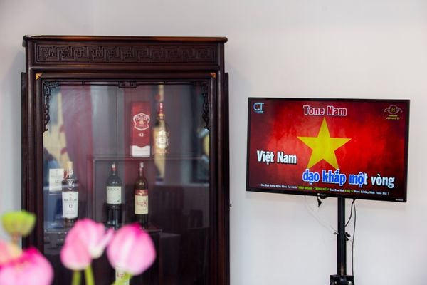 Nhà hàng Đại Việt có dàn karaoke chuyên nghiệp