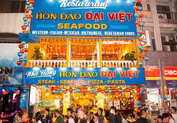 nhà hàng Hòn Đảo Đại Việt