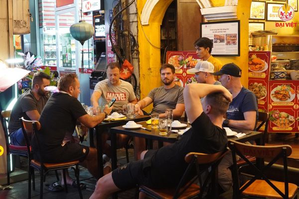 Nhà hàng phải có sức chứa lớn