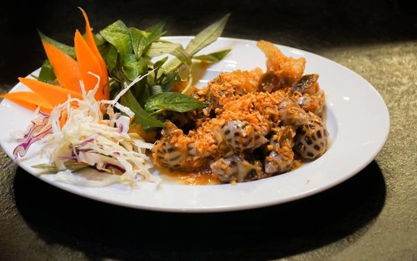 Ốc hương cháy tỏi