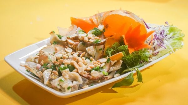 Ẩm thực Việt Nam giá cả cực kỳ hợp lý, hương vị thơm ngon