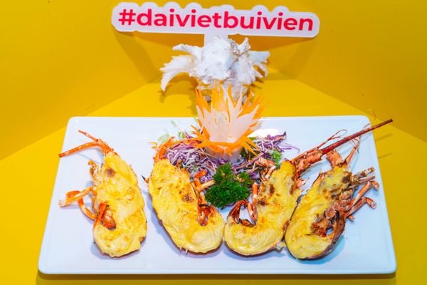 Lua Dai Viet Restaurant