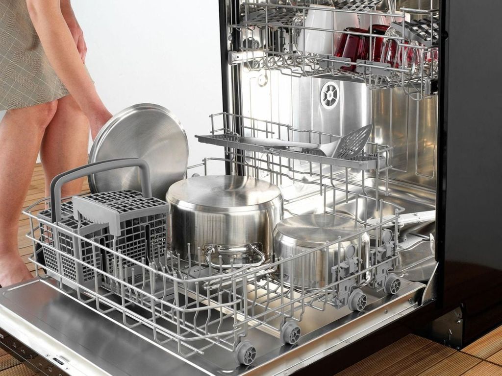 cách xếp nồi chảo