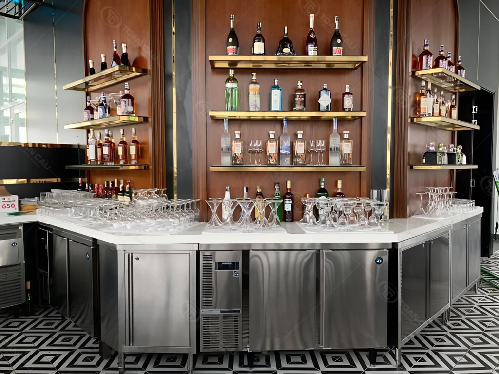 Hình ảnh sản phẩm hoshizaki chính hãng trong quầy bar