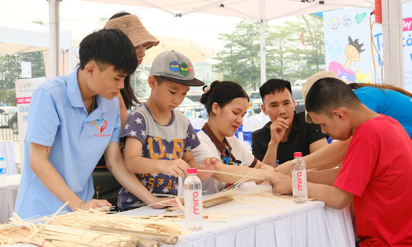 Nước uống ion kiềm Mira đồng hành cùng Ngày hội “Tôi có thể làm việc”