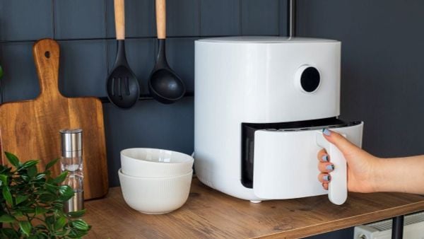 Lỗi thường gặp ở nồi chiên không dầu Bear và cách khắc phục