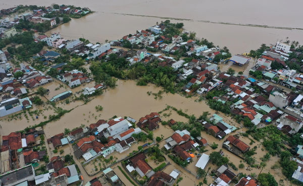 Ảnh hưởng nặng nề của lũ lụt tại miền Trung Dak Lak - Phú Yên (Nguồn: Sưu tầm)