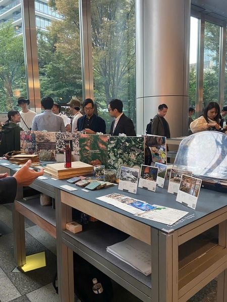 Tấm nhựa tái chế Thanh Tùng 2 tại triển lãm Ethical Design Week 2025, tại Tokyo Nhật Bản