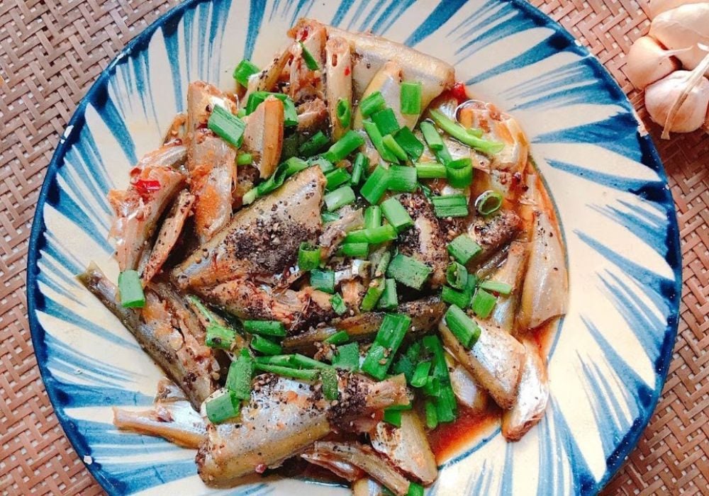 Cá thiểu kho tiêu