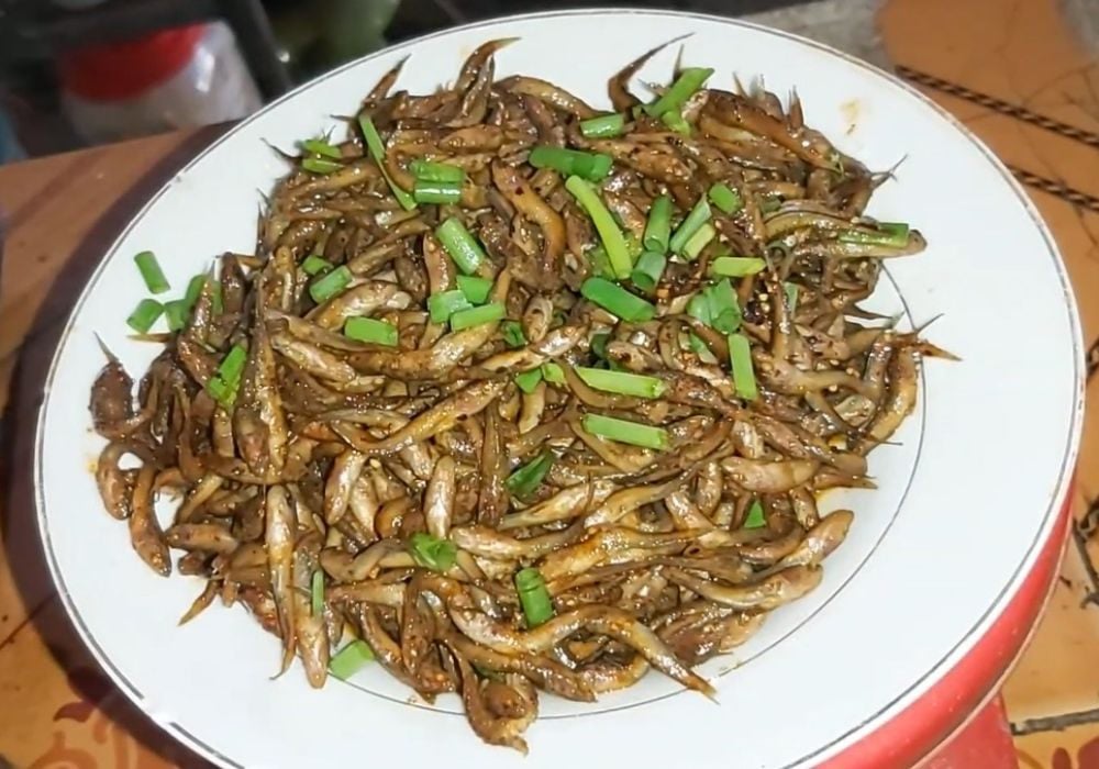 Cá lòng ròng kho tiêu