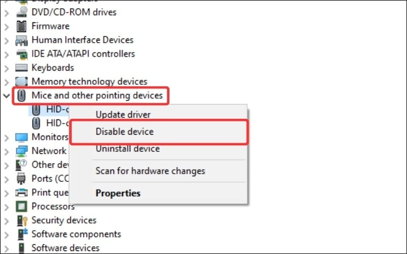Chuột phải vào driver và chọn Disable device để tắt hoặc Enable device để bật lại