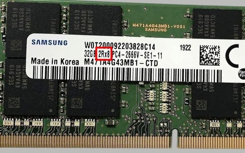 Kiểm tra Rank của RAM trên nhãn dán sản phẩm