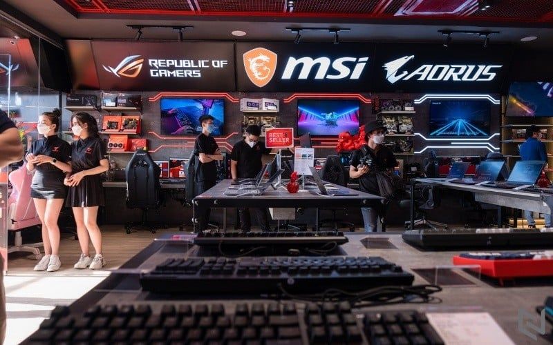 Mua laptop chính hãng, uy tín tại GearVN