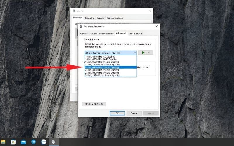 Tại mục Default Format, chọn thử các định dạng và kiểm tra lại âm thanh