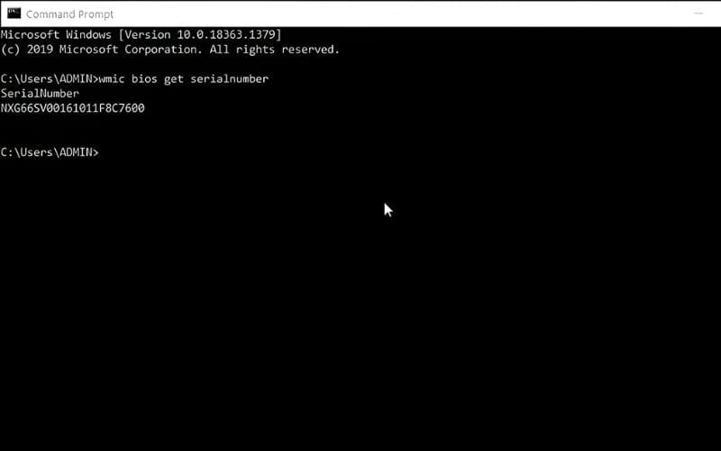 Kiểm tra mã định danh thiết bị bằng Command Prompt