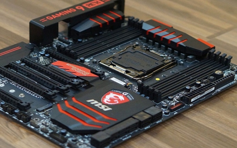 Vệ sinh mainboard ngăn ngừa quá nhiệt, duy trì hiệu năng ổn định