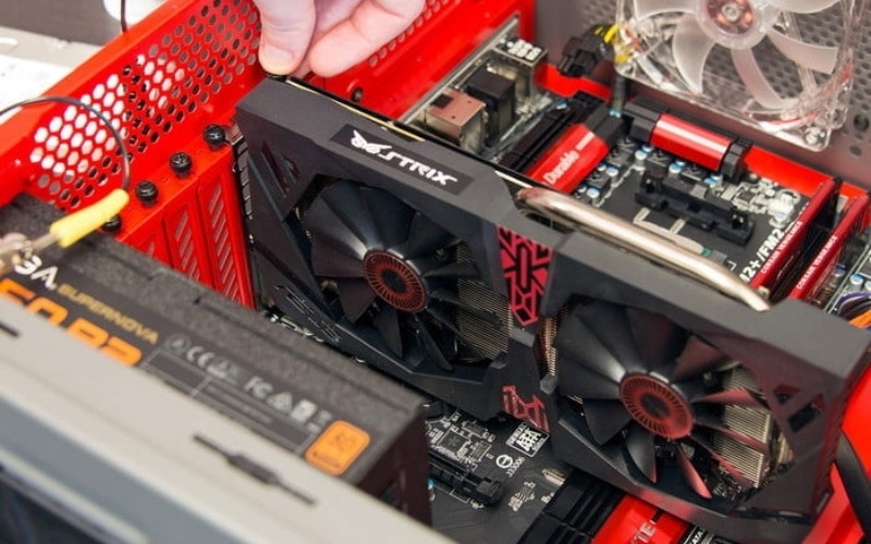 tiến hành lắp ráp lại các linh kiện và kết nối dây cáp