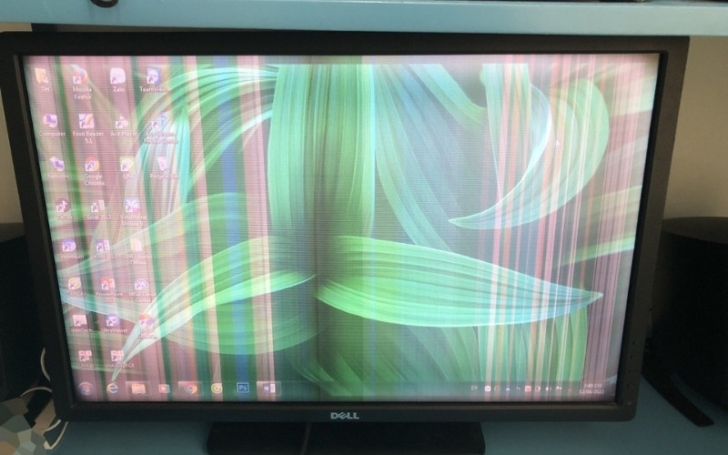 Màn hình máy tính bị sọc