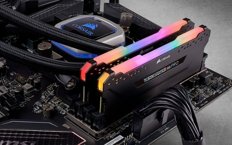 Để chạy mượt mà khoảng 5 - 10 tab, bạn nên trang bị ít nhất 16GB RAM.