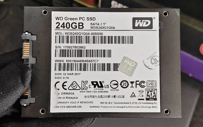 SSD SATA III nhanh hơn HDD, phù hợp nâng cấp máy cũ một cách tiết kiệm